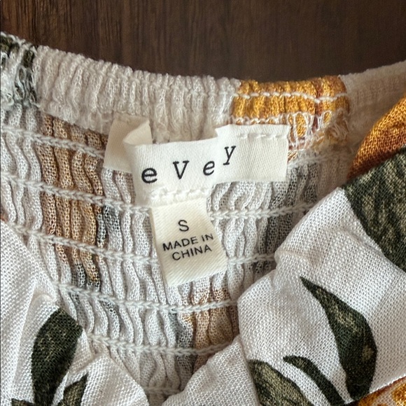 Eve Orange and White Floral Maxi Dress - Picture 2 of 6